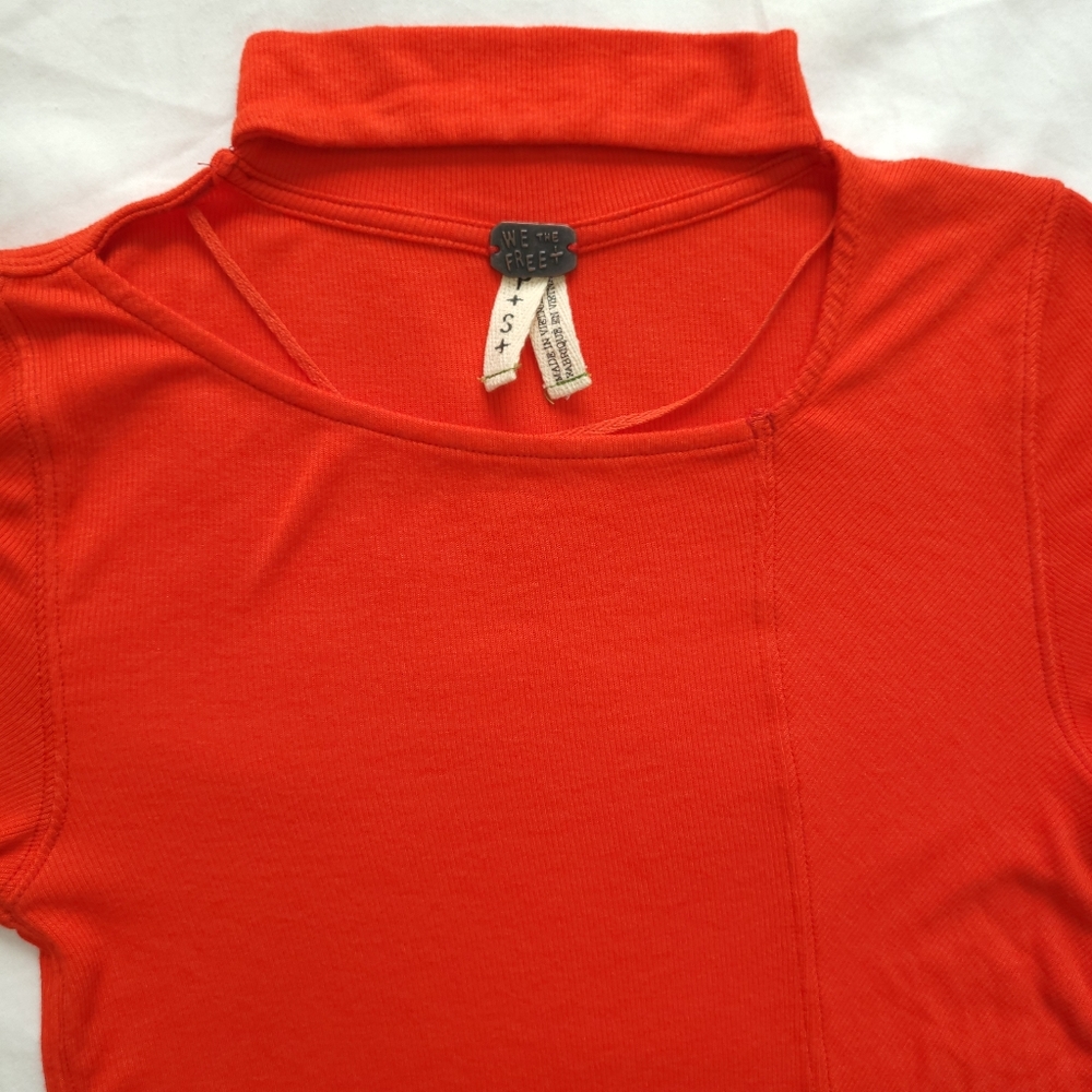 Like New We The Free by Free People Bright Lights Choker T-Shirt - Picture 7 of 10